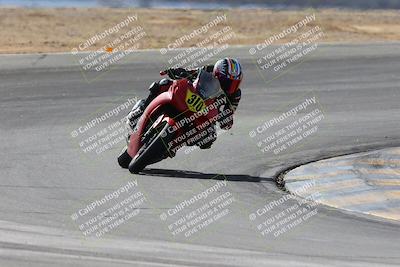 media/Feb-07-2025-CVMA Friday Practice (Fri) [[7034960ba2]]/4-Racer 4/Session 3 (Turn 8)/